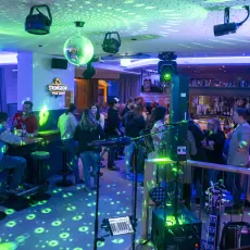 Dorfstuben Bar Pub Wildschönau - Dancefloor